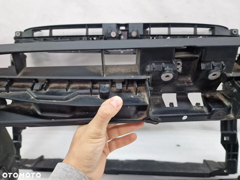 VW GOLF VII 5G0 WZMOCNIENIE CZOŁOWE / PAS PRZEDNI NR 5G0805594 , 5G0805594R / 5G0805588 , 5G0805588R NR AUKCJI WZM445 - 4