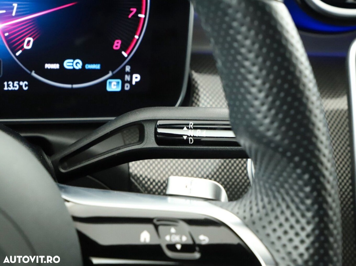 Mercedes-Benz C 300 4Matic T 9G-TRONIC - 10