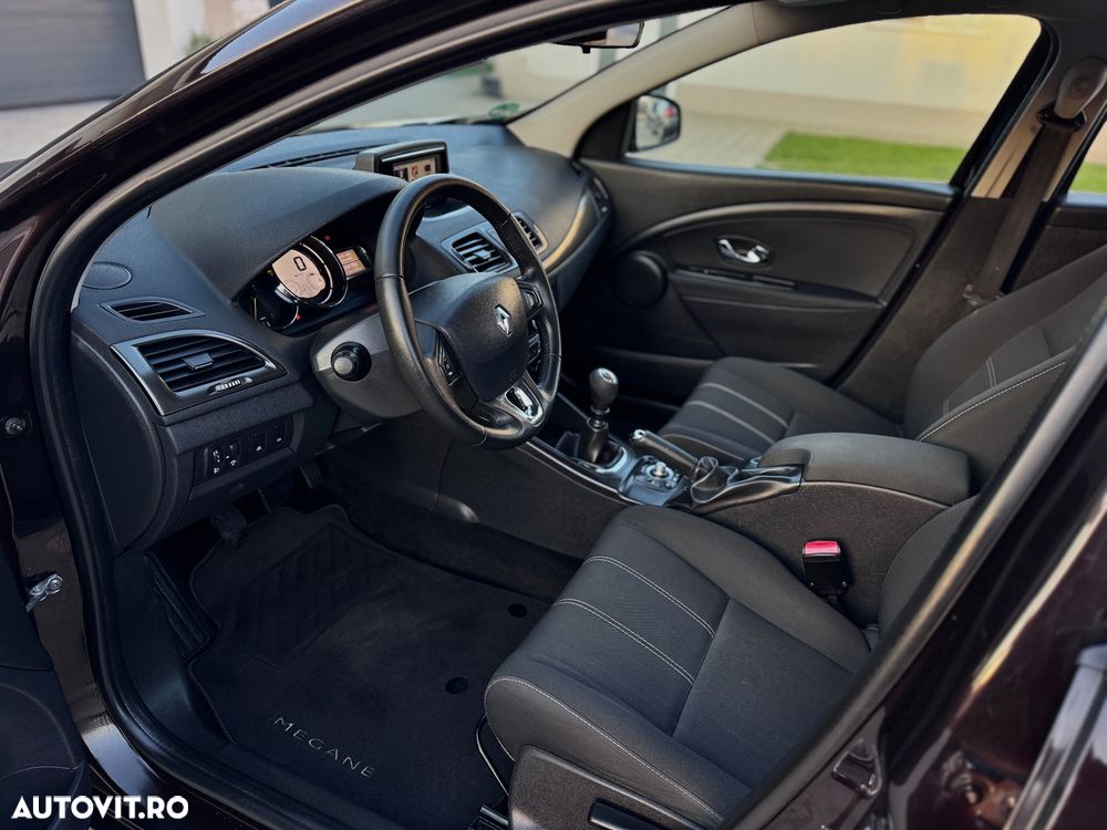 Renault Megane 1.5 dCI Color Edition - 18