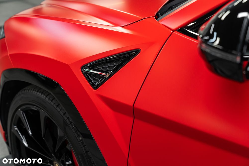 Lamborghini Urus Standard - 9