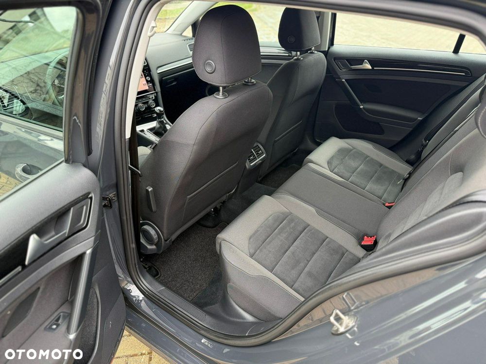 Volkswagen Golf 2.0 TDI (BlueMotion Technology) Highline - 20