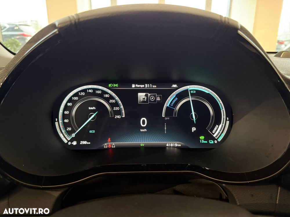 Kia XCeed 1.6 GDI 6DCT PHEV Vision - 15