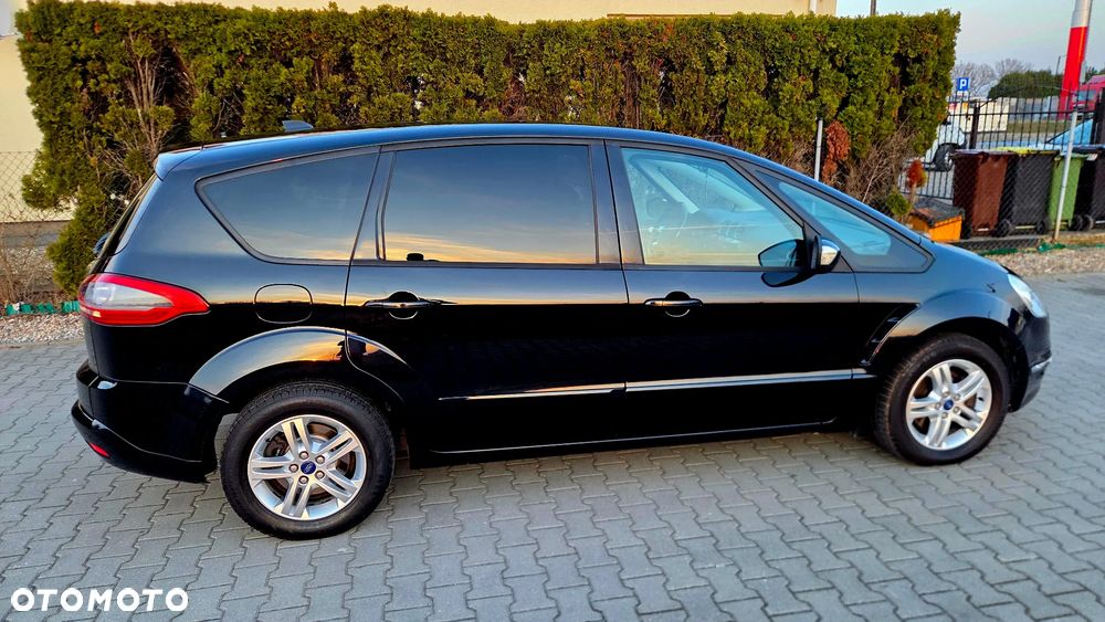 Ford S-Max 2.0 TDCi DPF Titanium - 13