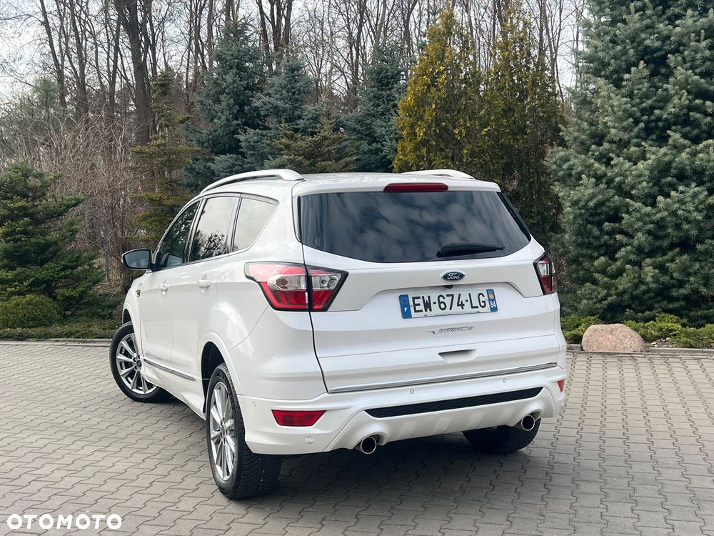 Ford Kuga - 10