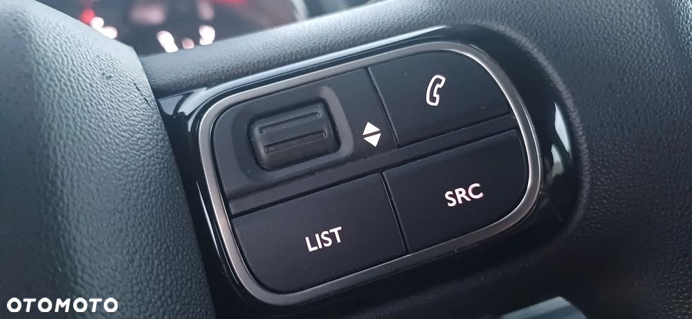Citroën C3 1.2 PureTech Live - 19