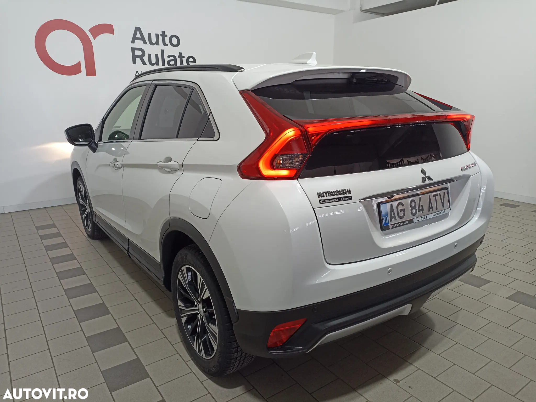 Mitsubishi Eclipse-Cross - 6