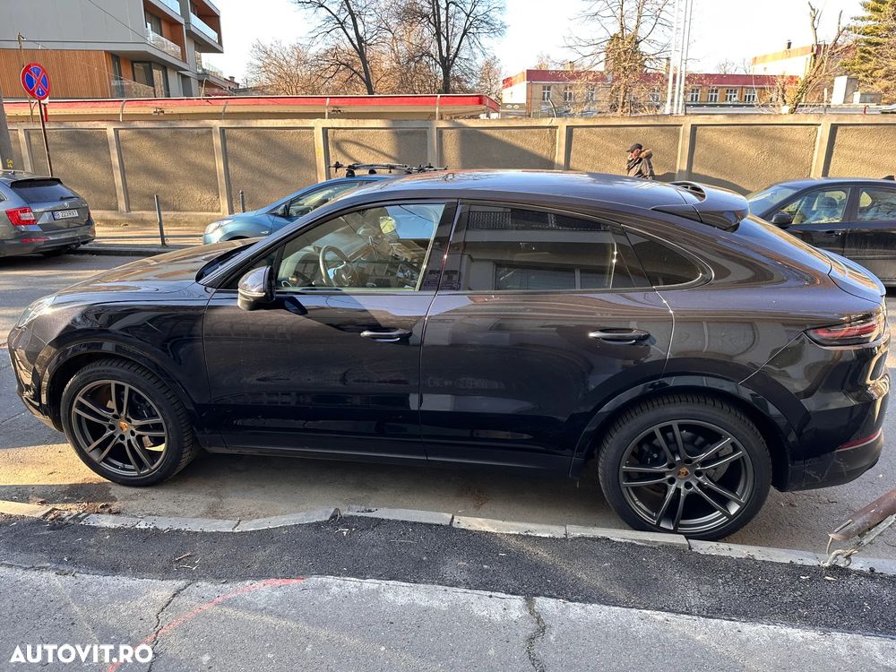 Porsche Cayenne Coupe Standard - 2