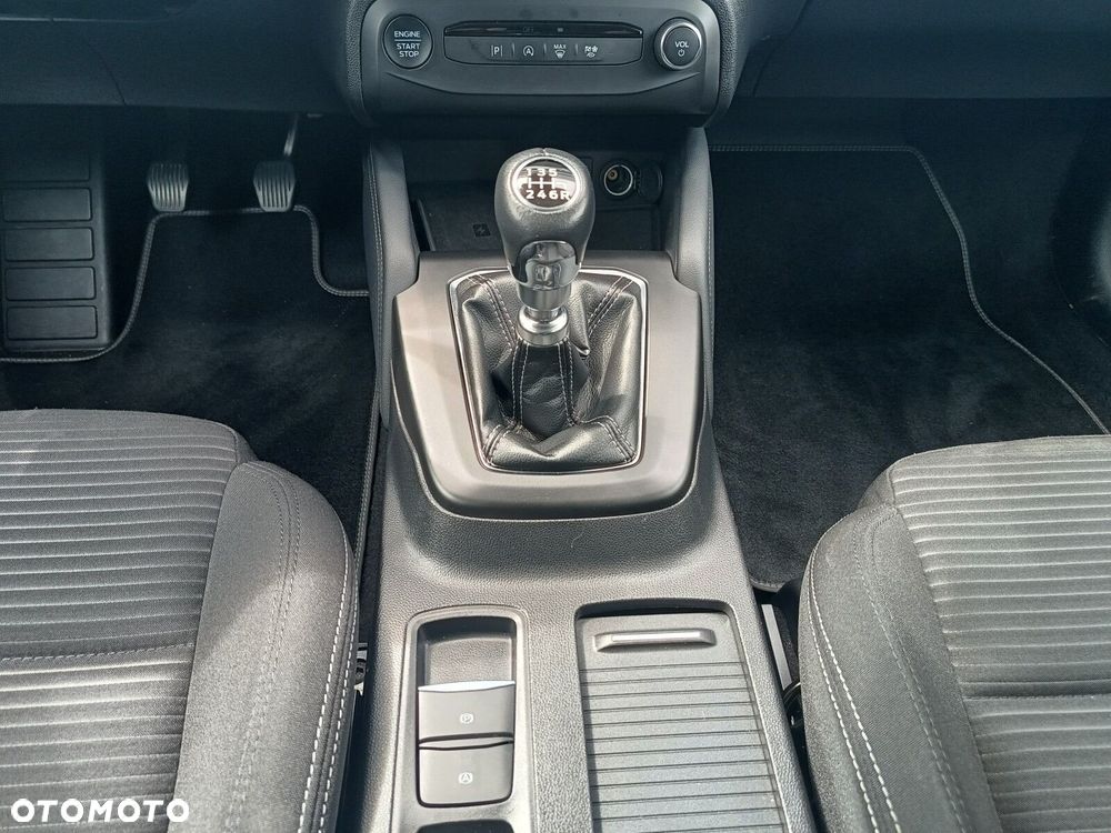 Ford Focus 1.0 EcoBoost Titanium - 12
