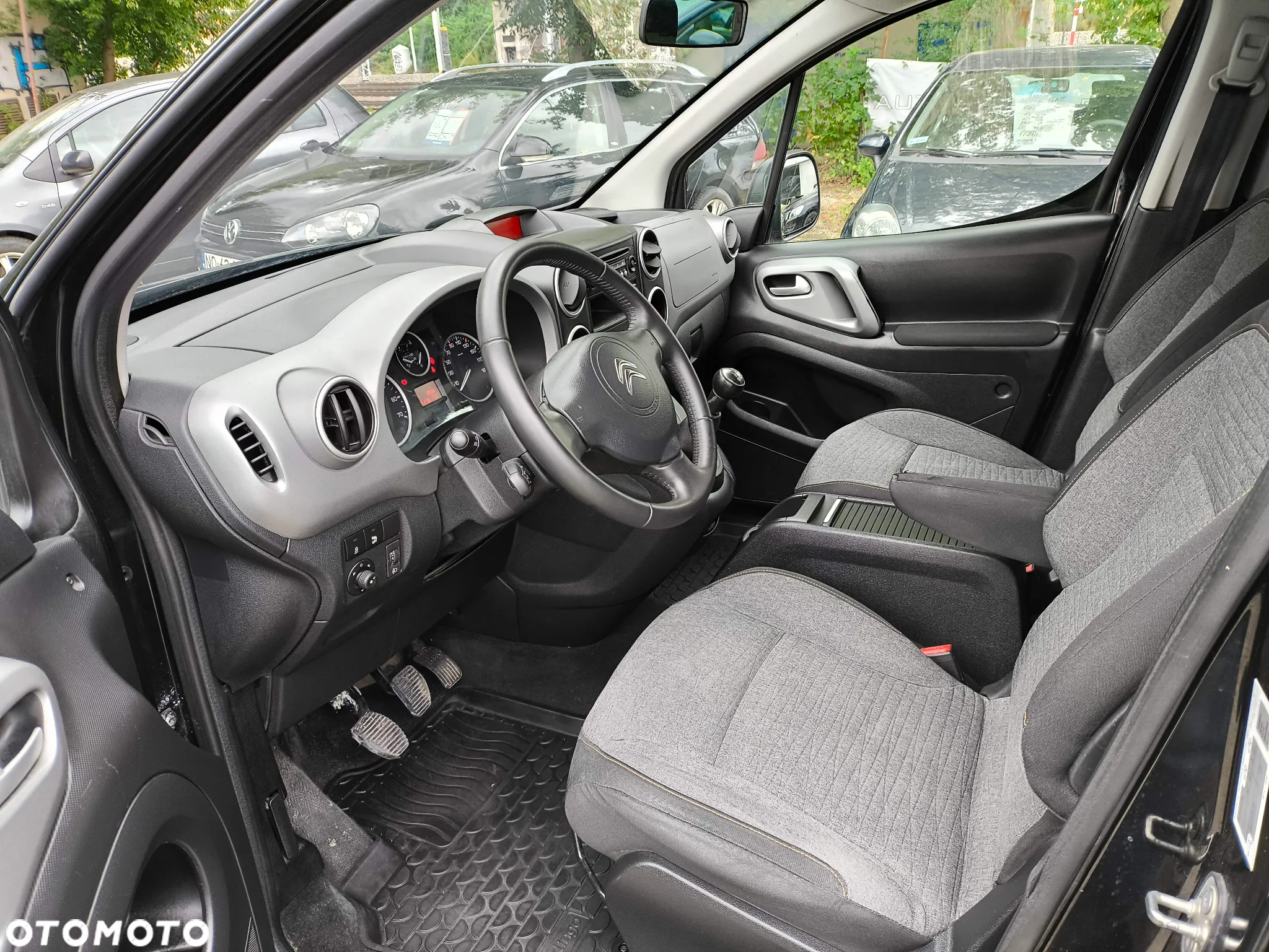 Citroën Berlingo 1.6 BlueHDi XTR - 8