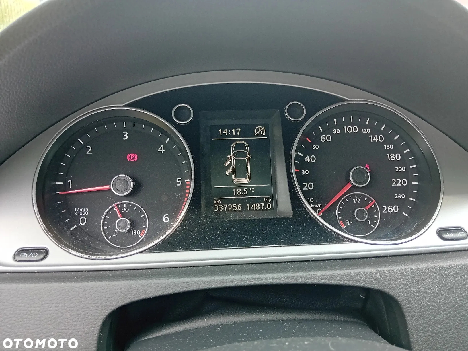 Volkswagen Passat - 8