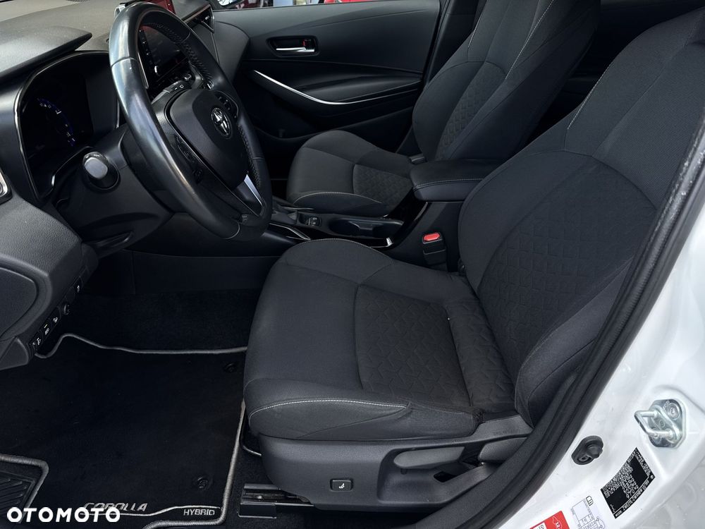 Toyota Corolla 1.8 Hybrid Comfort - 13