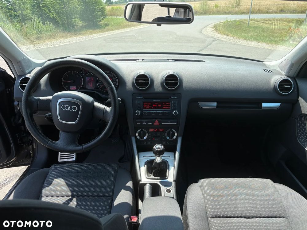 Audi A3 Sportback 2.0 TDI Ambiente - 39