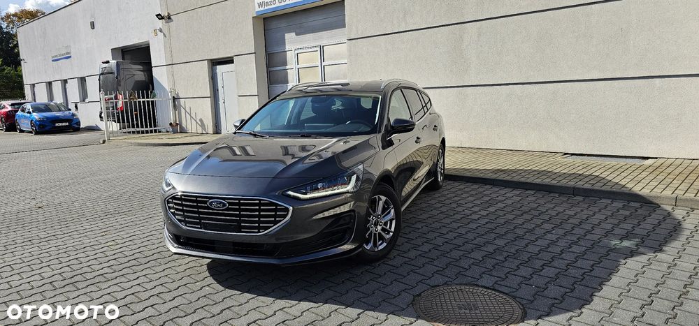 Ford Focus 1.0 EcoBoost mHEV Titanium - 4