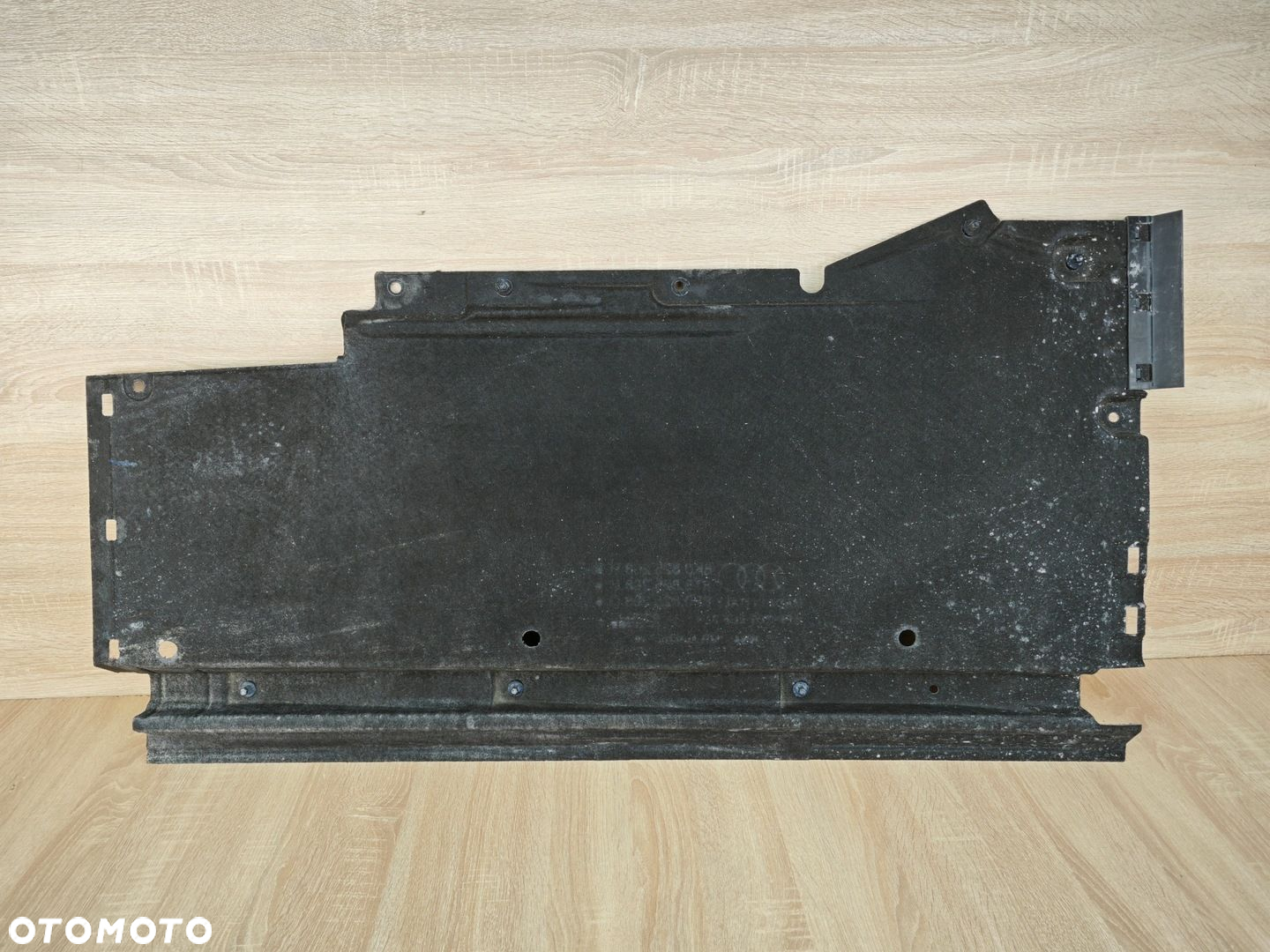 ORYGINALNA OSŁONA PŁYTA PODWOZIA PRAWA AUDI A5 8T LIFT 8K0825208H 14km - 2
