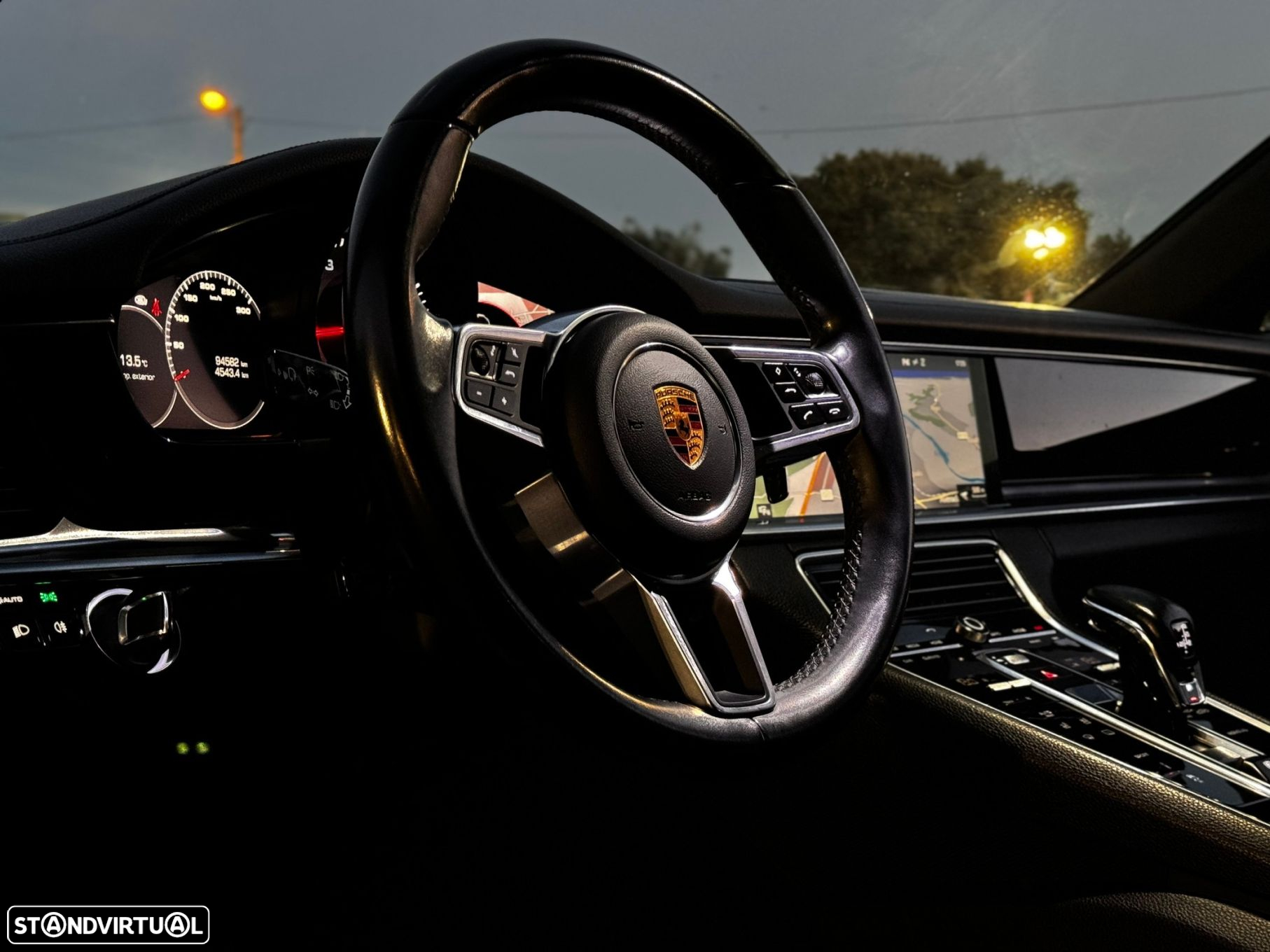 Porsche Panamera 4 Executive - 33