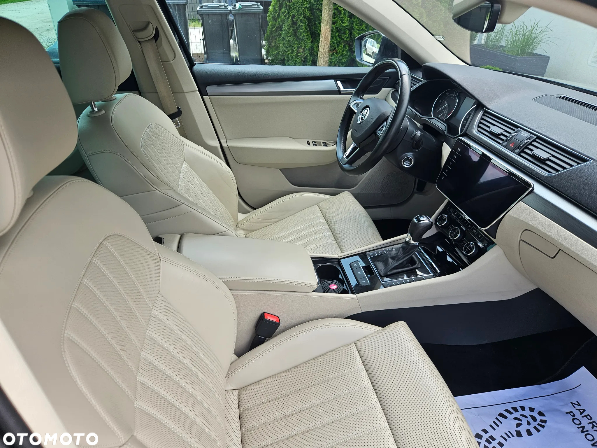 Skoda Superb Combi 2.0 TDI DSG Premium Edition - 22