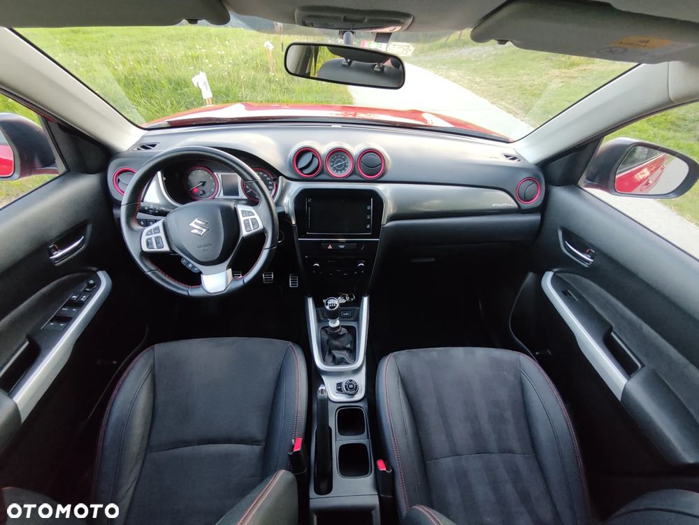 Suzuki Vitara 1.4 Boosterjet Premium 4WD - 21