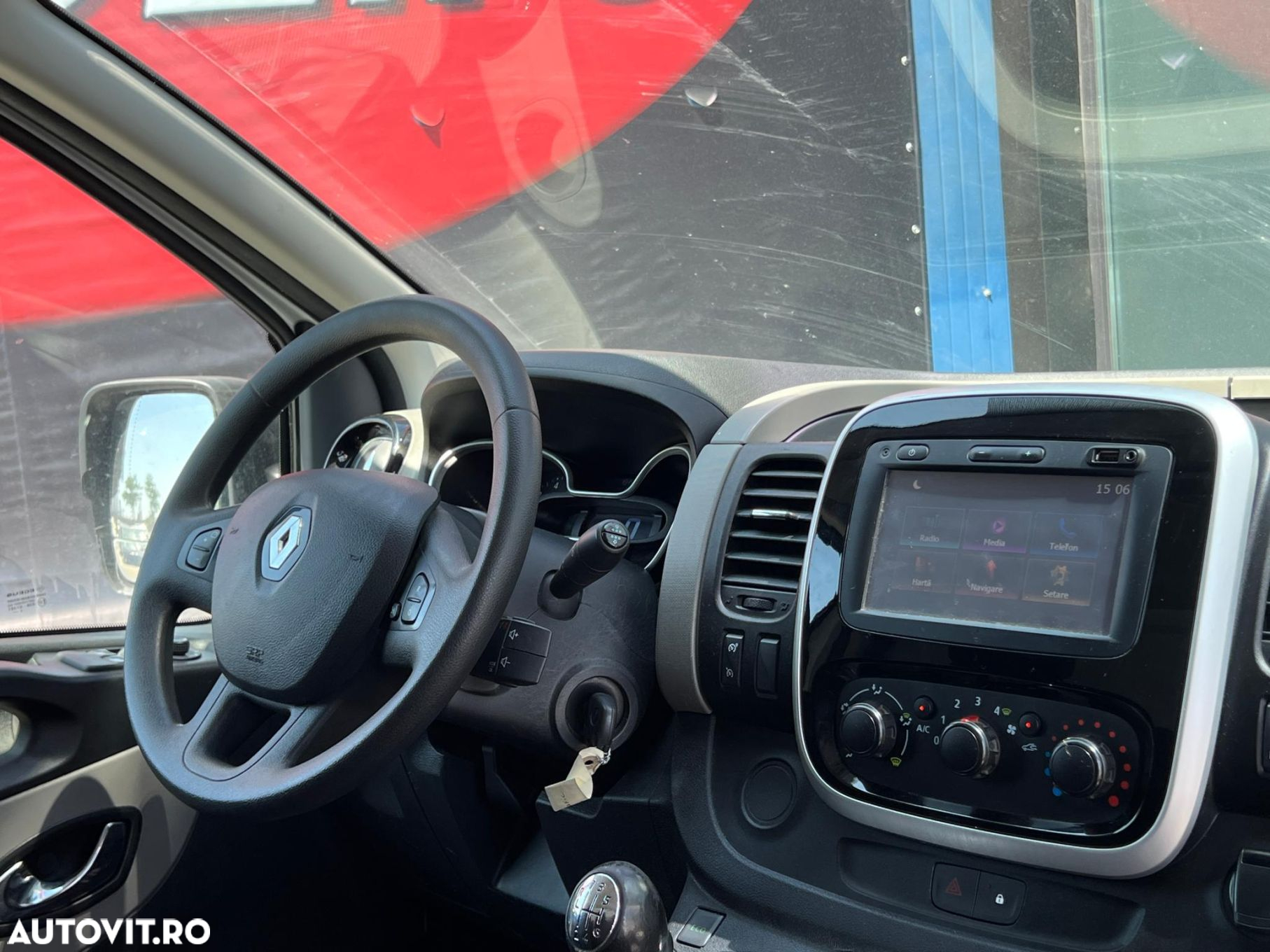 Renault trafic - 7