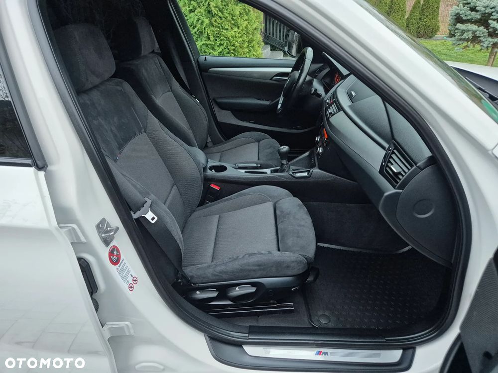 BMW X1 xDrive18d Sport Line - 17