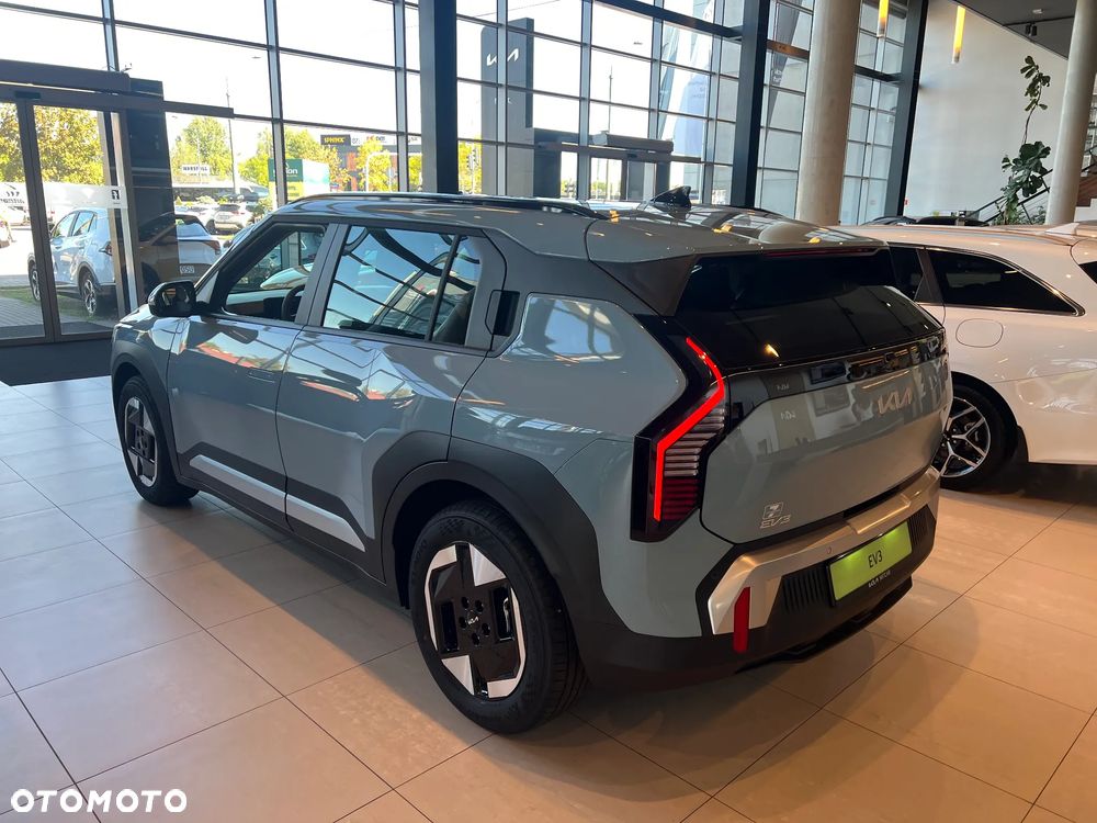 Kia EV3 - 6