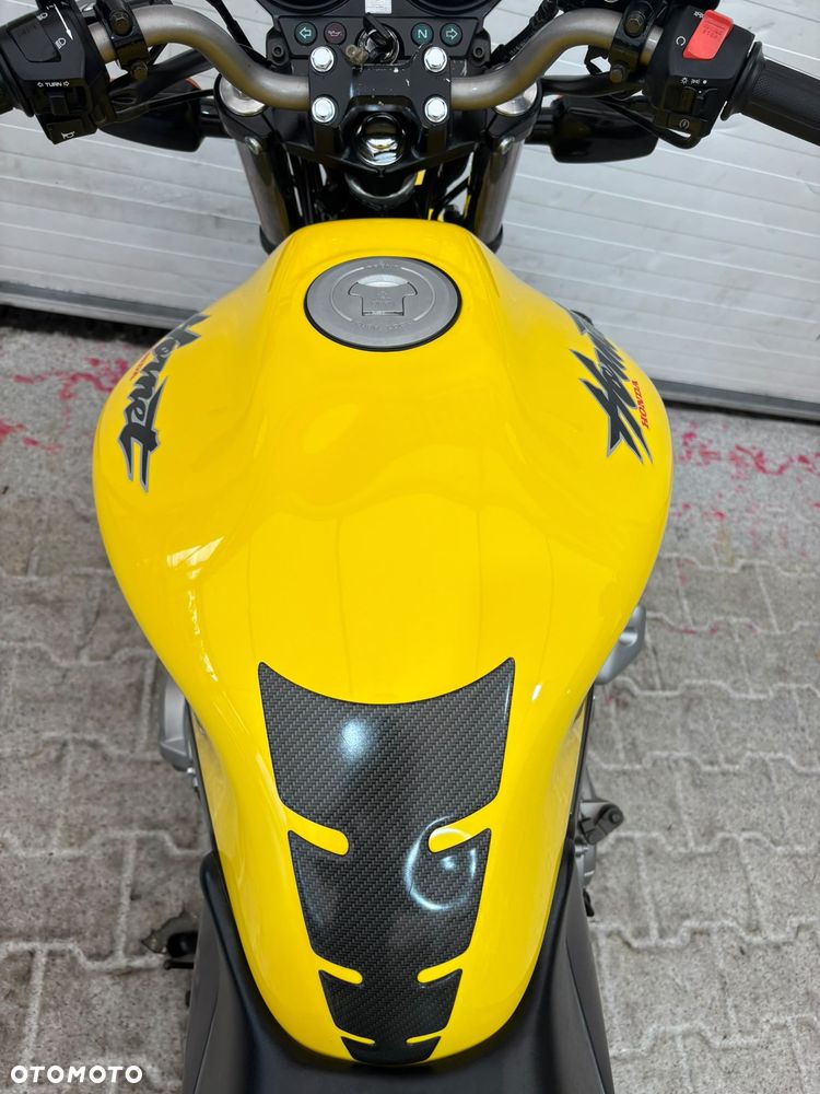 Honda Hornet - 33