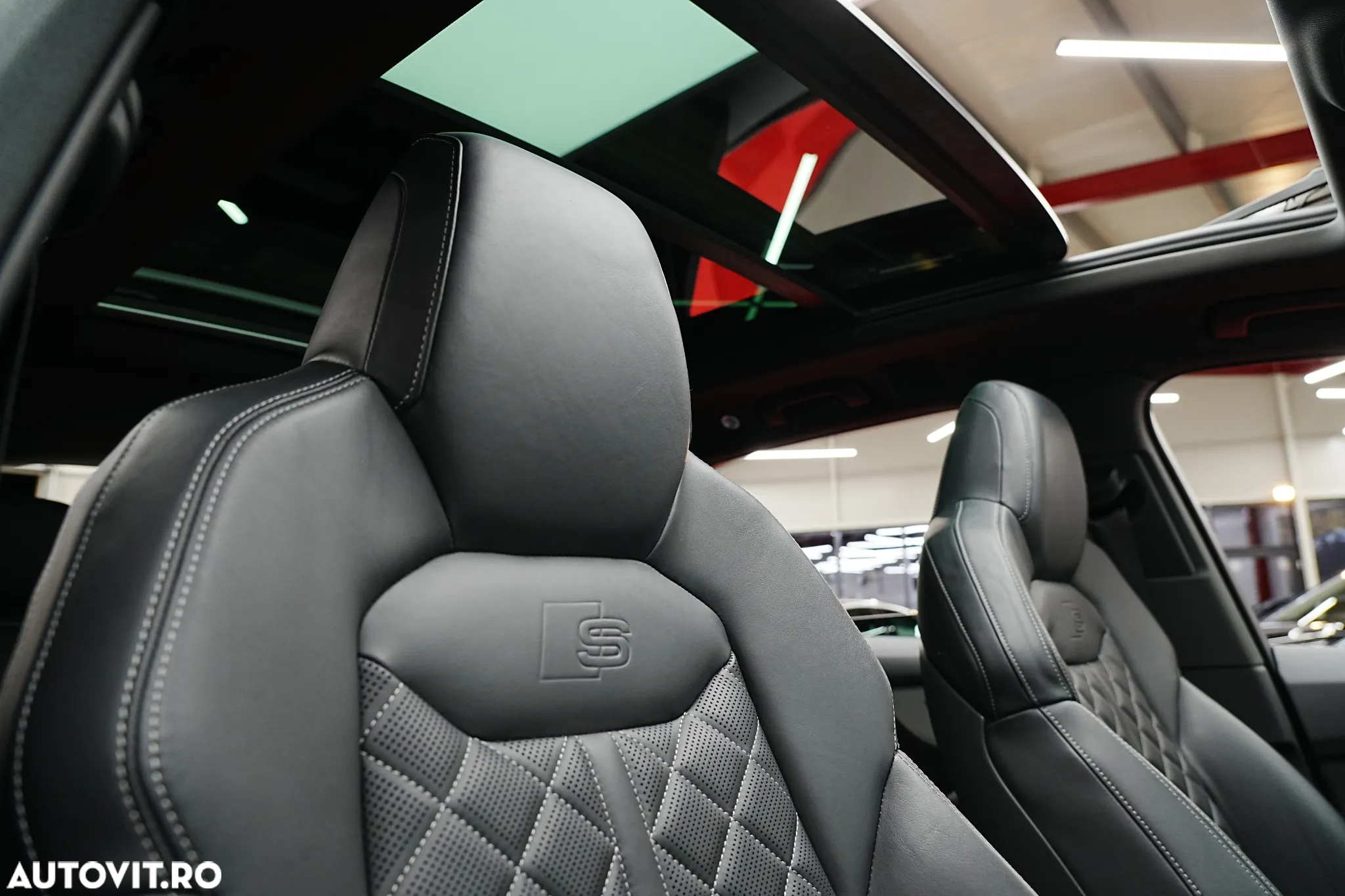 Audi Q7 55 TFSI e quattro Tiptronic PHEV S Line - 24