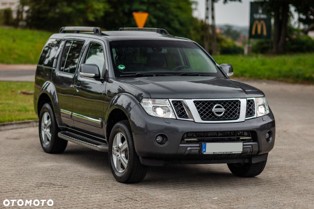 Nissan Pathfinder - 6