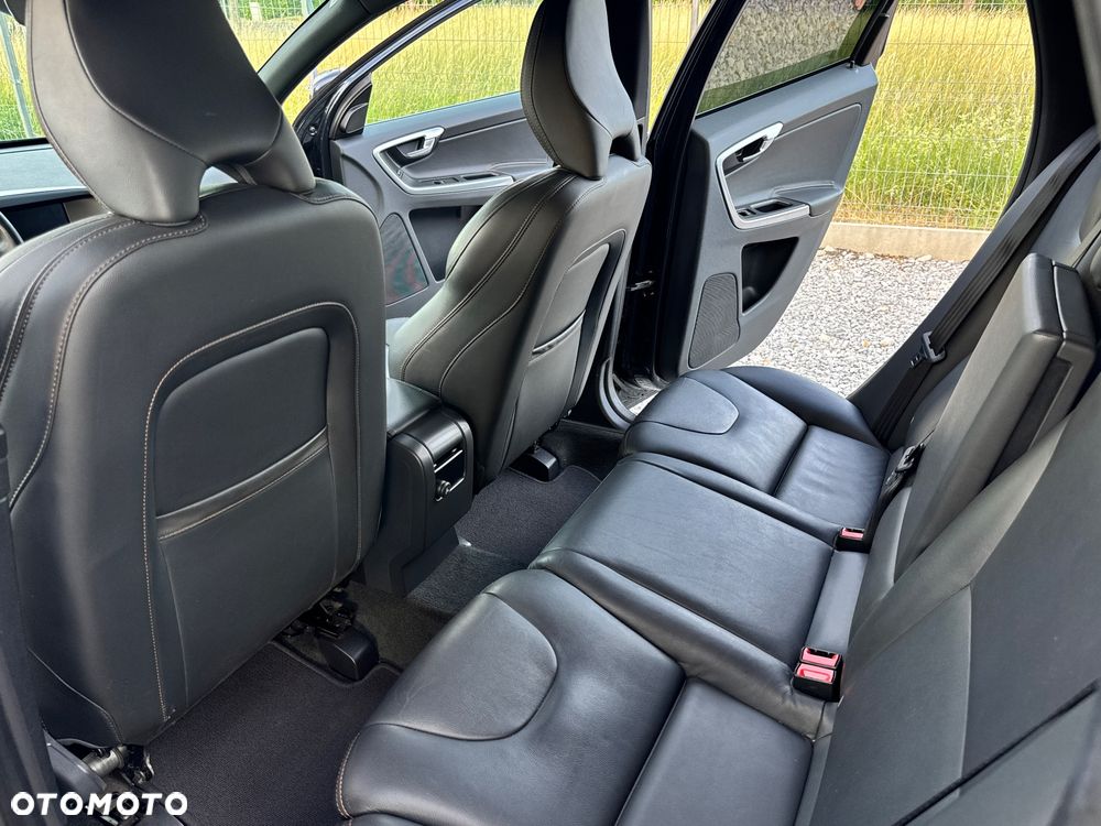 Volvo XC 60 D4 Summum - 31