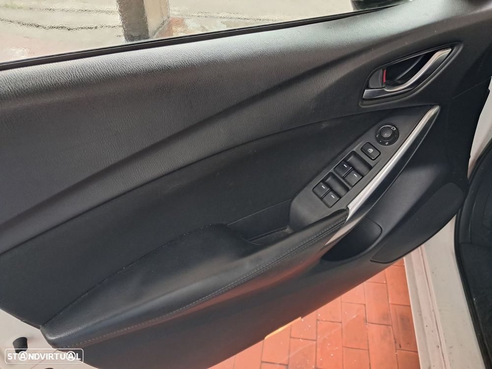 Mazda 6 M6 2.2 SKY-D Evolve HS HT Navi - 4