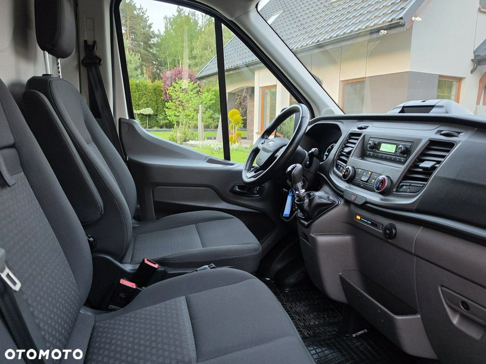 Ford Transit - 10