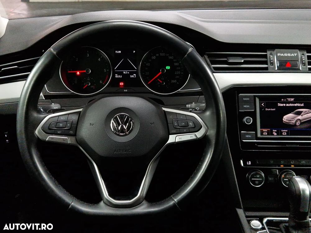Volkswagen Passat 2.0 TDI DSG Comfortline - 10