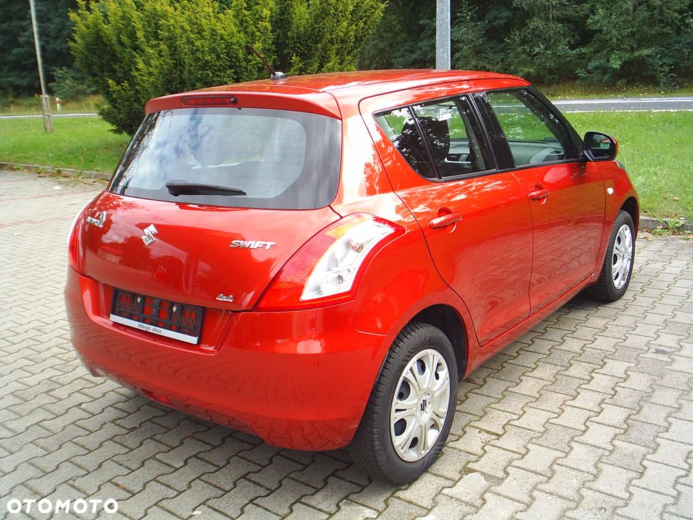 Suzuki Swift 1.2 4x4 Club - 5