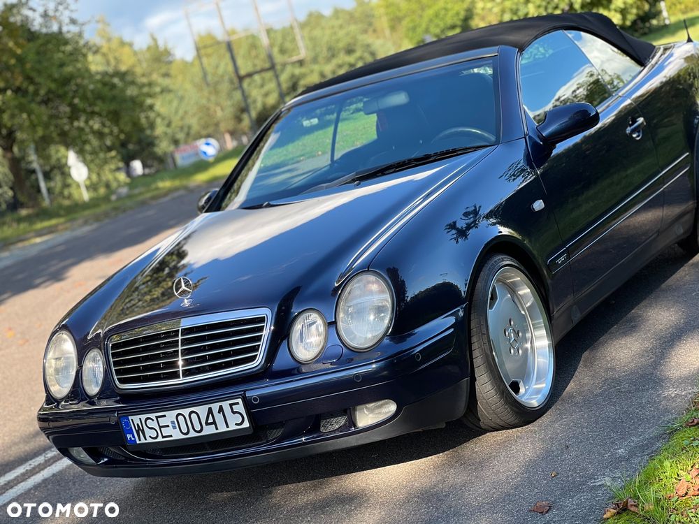 Mercedes-Benz CLK - 6
