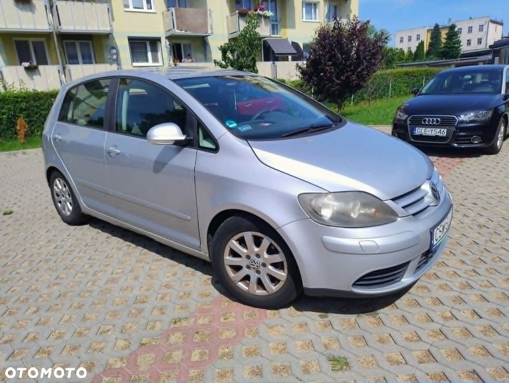 Volkswagen Golf Plus 1.6 FSI Sportline - 5