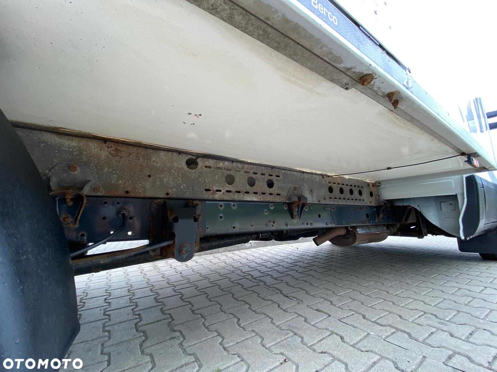 Iveco DAILY 36-160 HI-MATIC CHŁODNIA THERMO KING V300 WINDA ZEPRO - 22