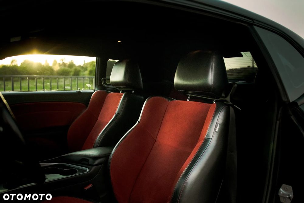 Dodge Challenger Automatik R/T Plus Shaker - 7