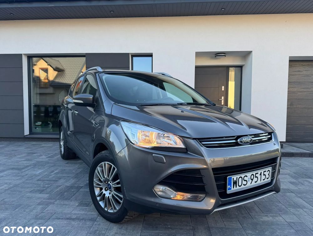 Ford Kuga 1.6 EcoBoost 2x4 Titanium - 1