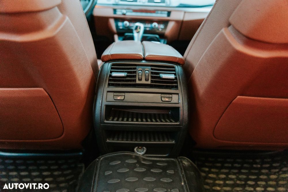BMW Seria 5 520d Aut. Modern Line - 7
