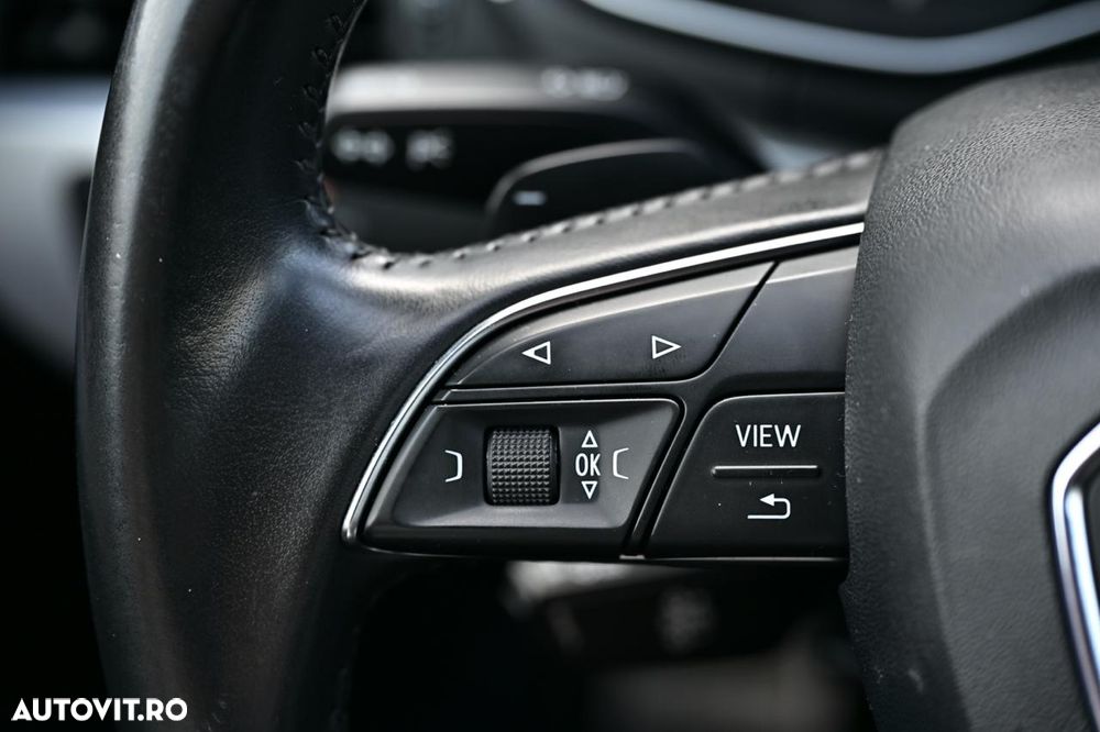 Audi A4 2.0 TDI ultra S tronic - 32