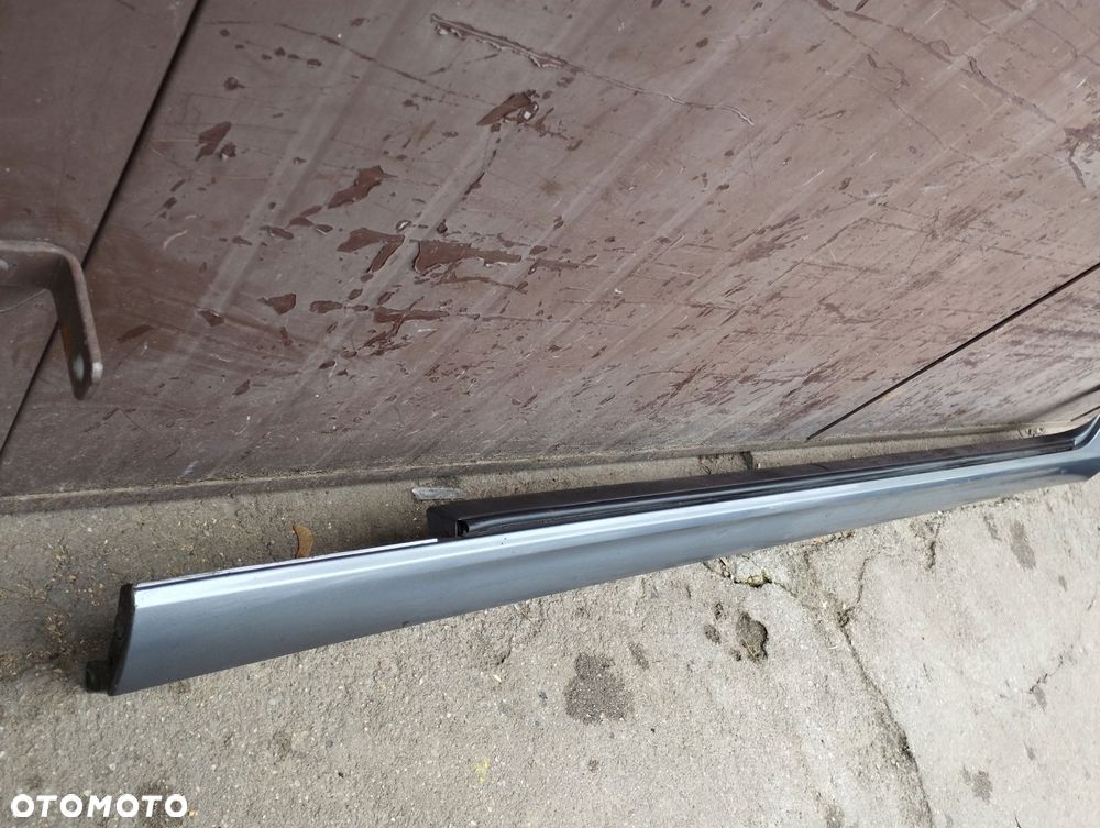 próg listwa lewa volvo v60 ii 2018-^ 31448911 - 10