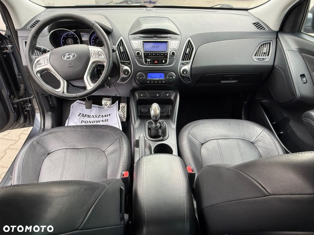 Hyundai ix35 - 11