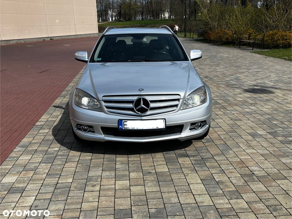 Mercedes-Benz Klasa C 220 CDI DPF Automatik Avantgarde - 3