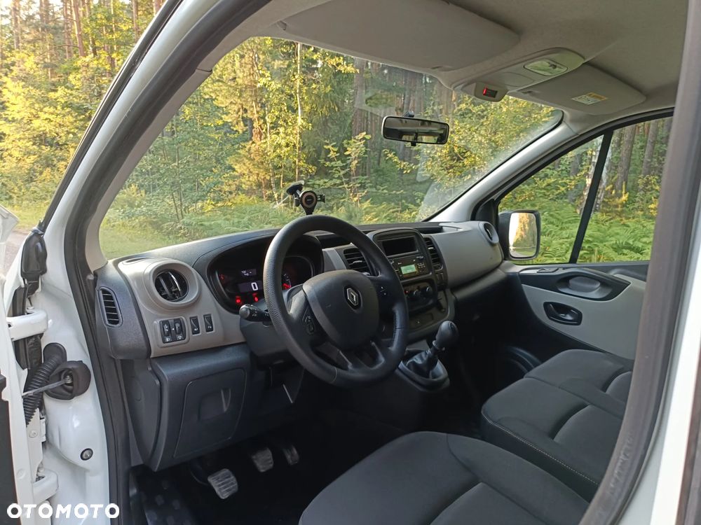 Renault Trafic - 8