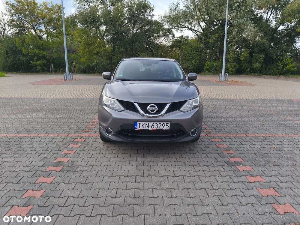 Nissan Qashqai 1.2 DIG-T N-Connecta EU6 - 2