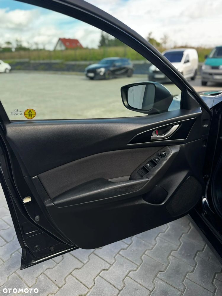 Mazda 3 - 12