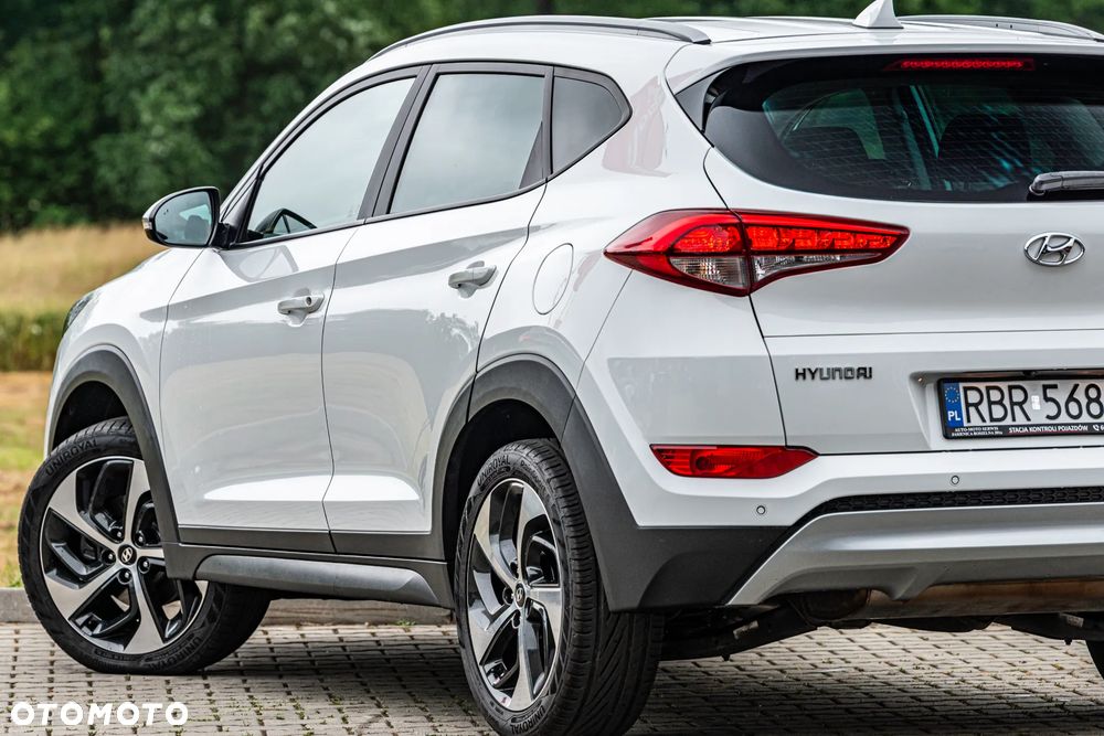Hyundai Tucson 1.6 Turbo 2WD Passion - 16