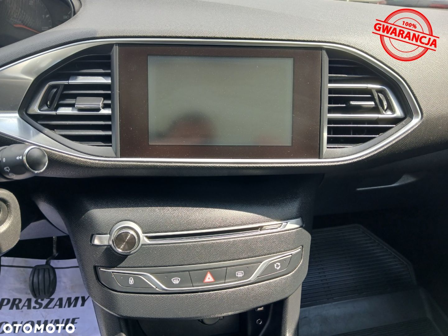 Peugeot 308 - 24