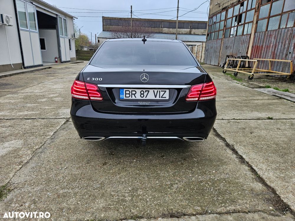 Mercedes-Benz E 300 BLUETEC HYBRID Aut. - 10