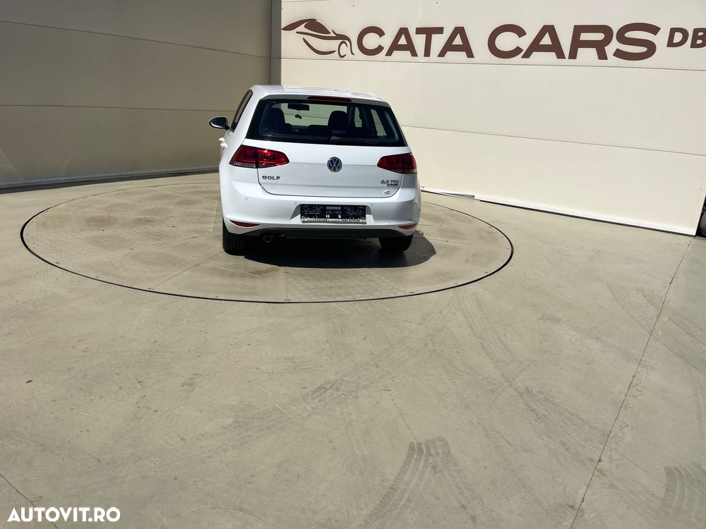 Volkswagen Golf 2.0 TDI (BlueMotion Technology) Highline - 13