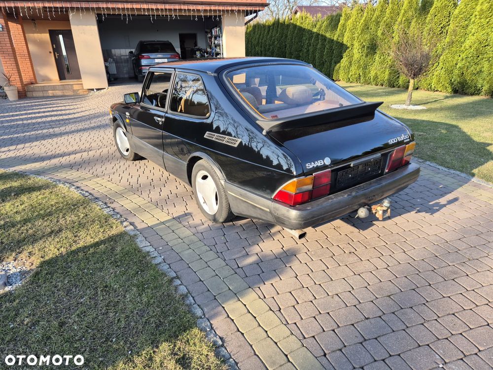 Saab 900 - 6